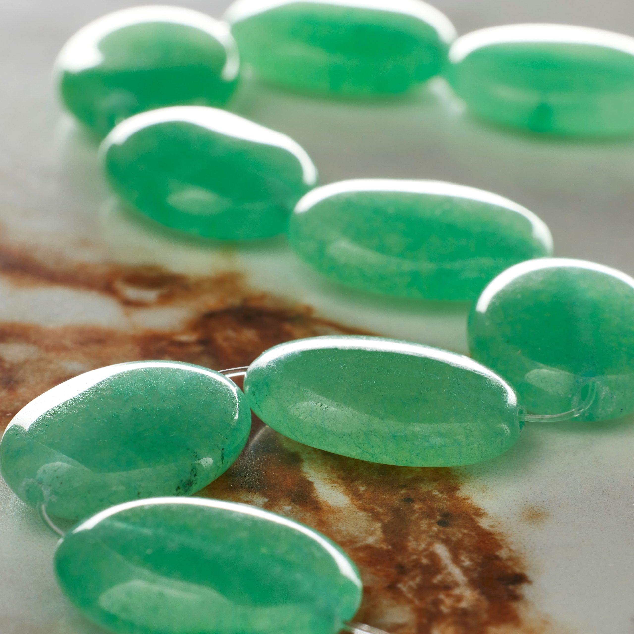 Green Oval Quartzite Beads, 20mm by Bead Landing™ - Image 2