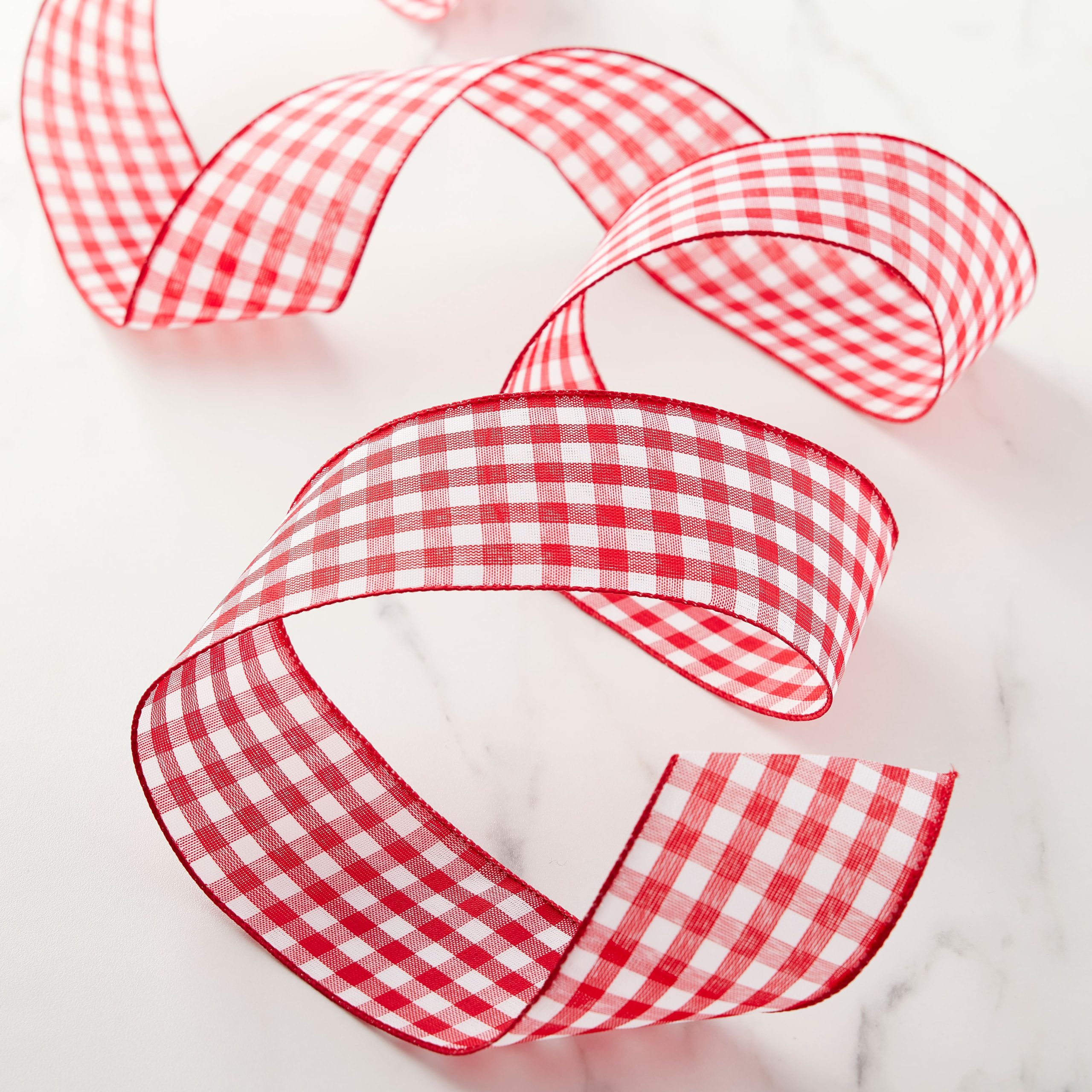 2.5" x 25ft. Wired Gingham Ribbon by Celebrate It™ - Image 4