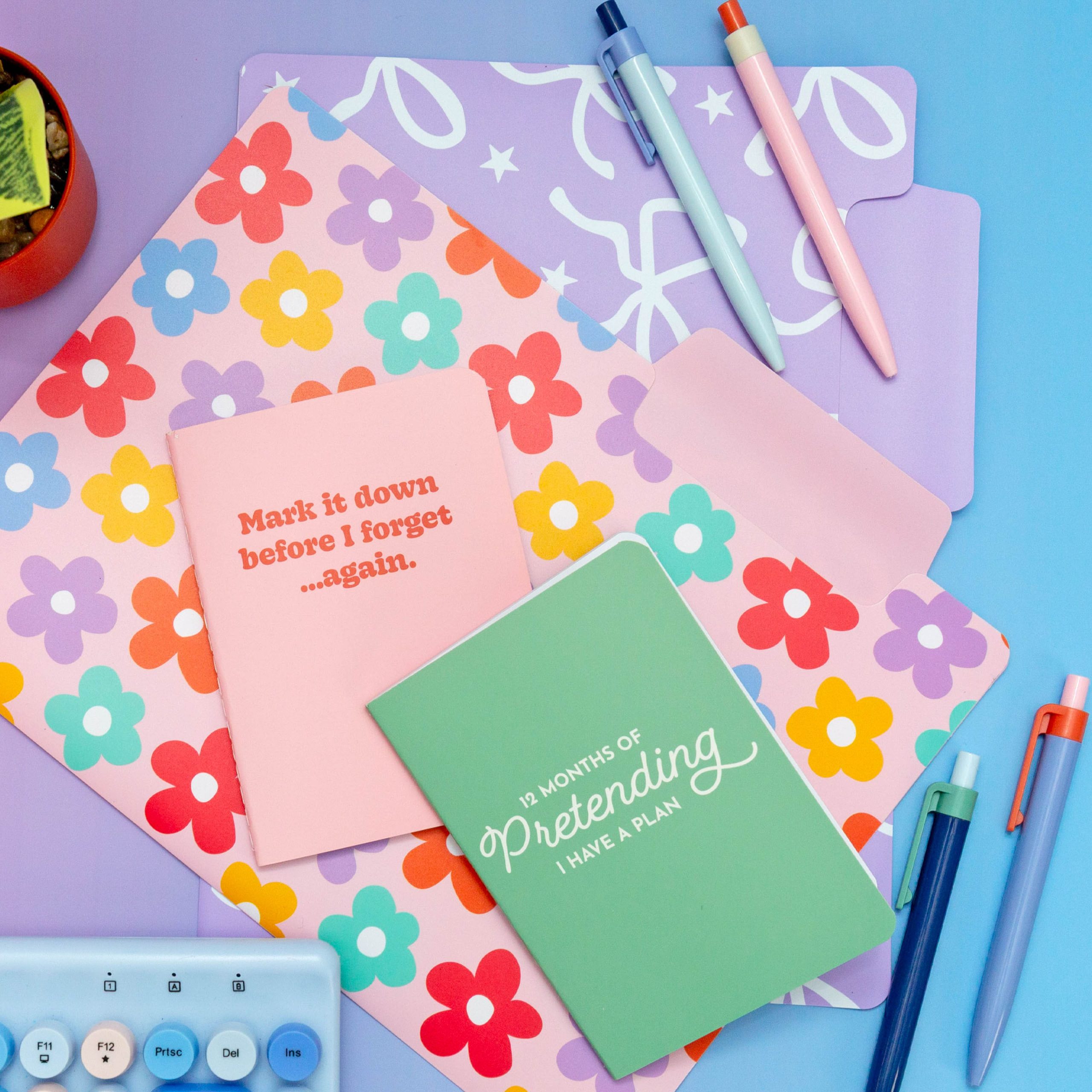 5.65" x 4" Mother's Day Statement Pocket Planner - Image 2