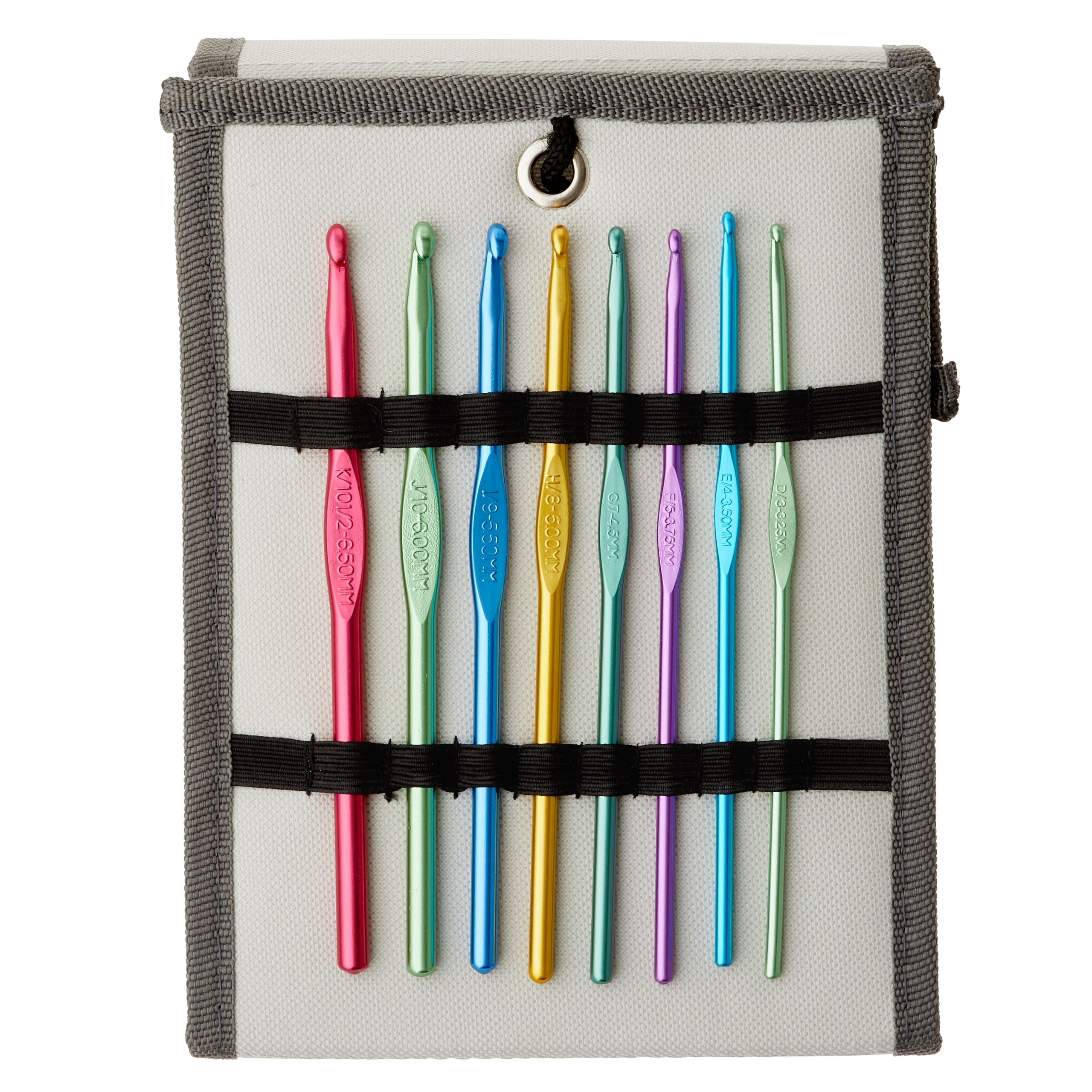 Aluminum Crochet Hook Set in Carry Case by Loops & Threads® - Image 3