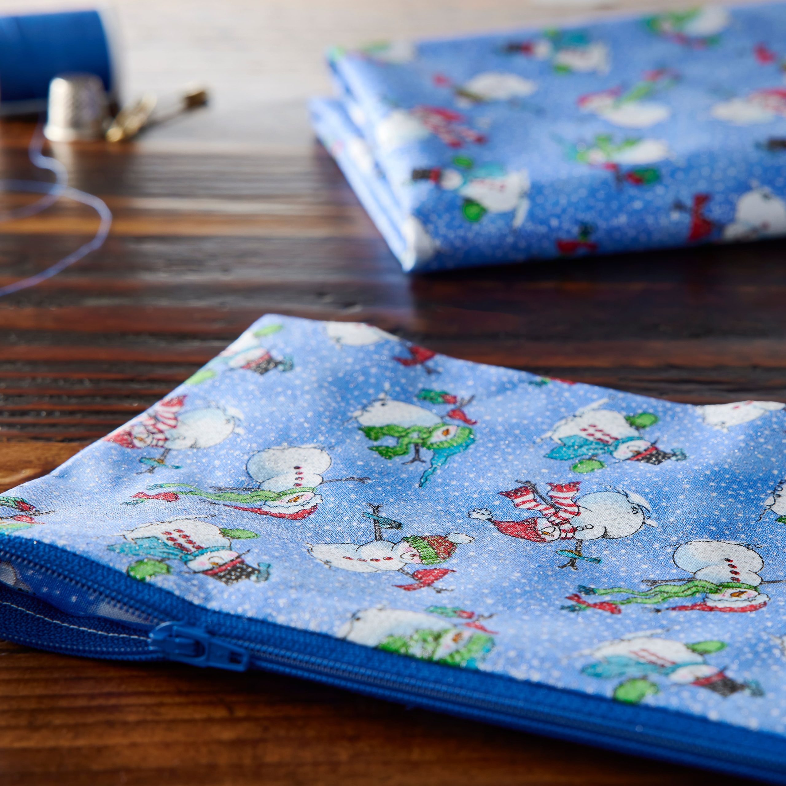 Fabric Traditions Christmas Snowmen Blue Glitter Cotton Fabric - Image 2