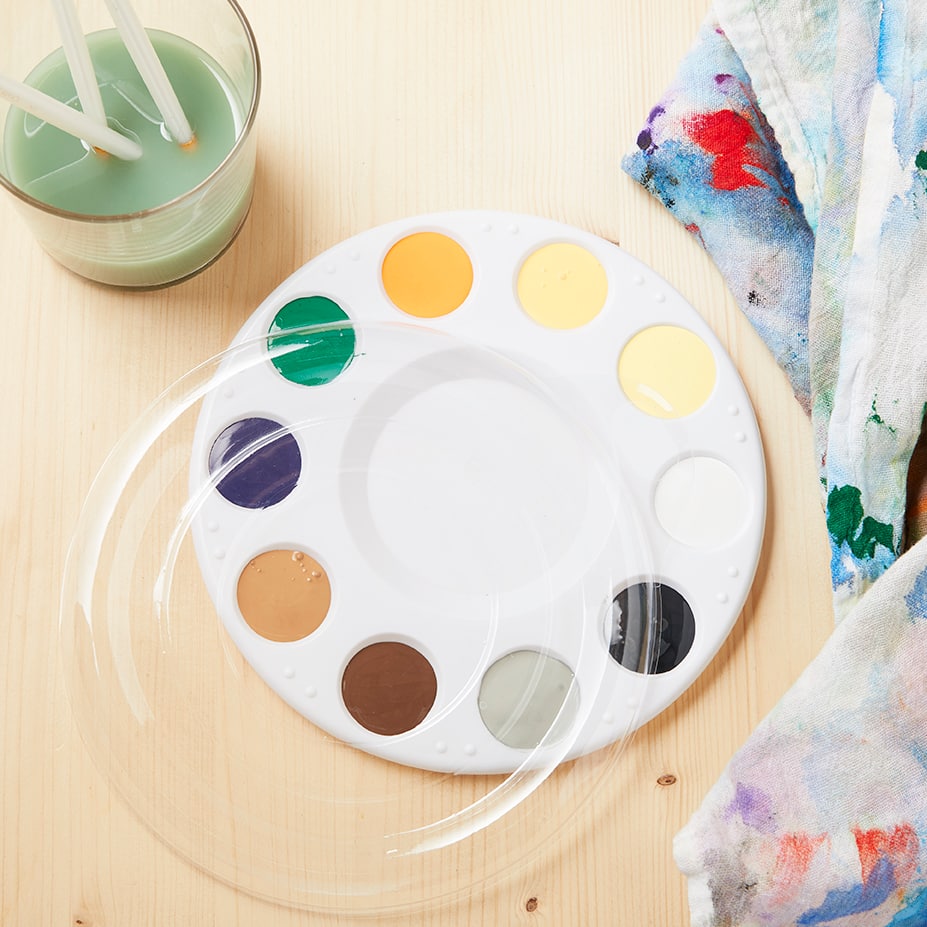 10-Well Paint Palette with Lid by Craft Smart® - Image 2
